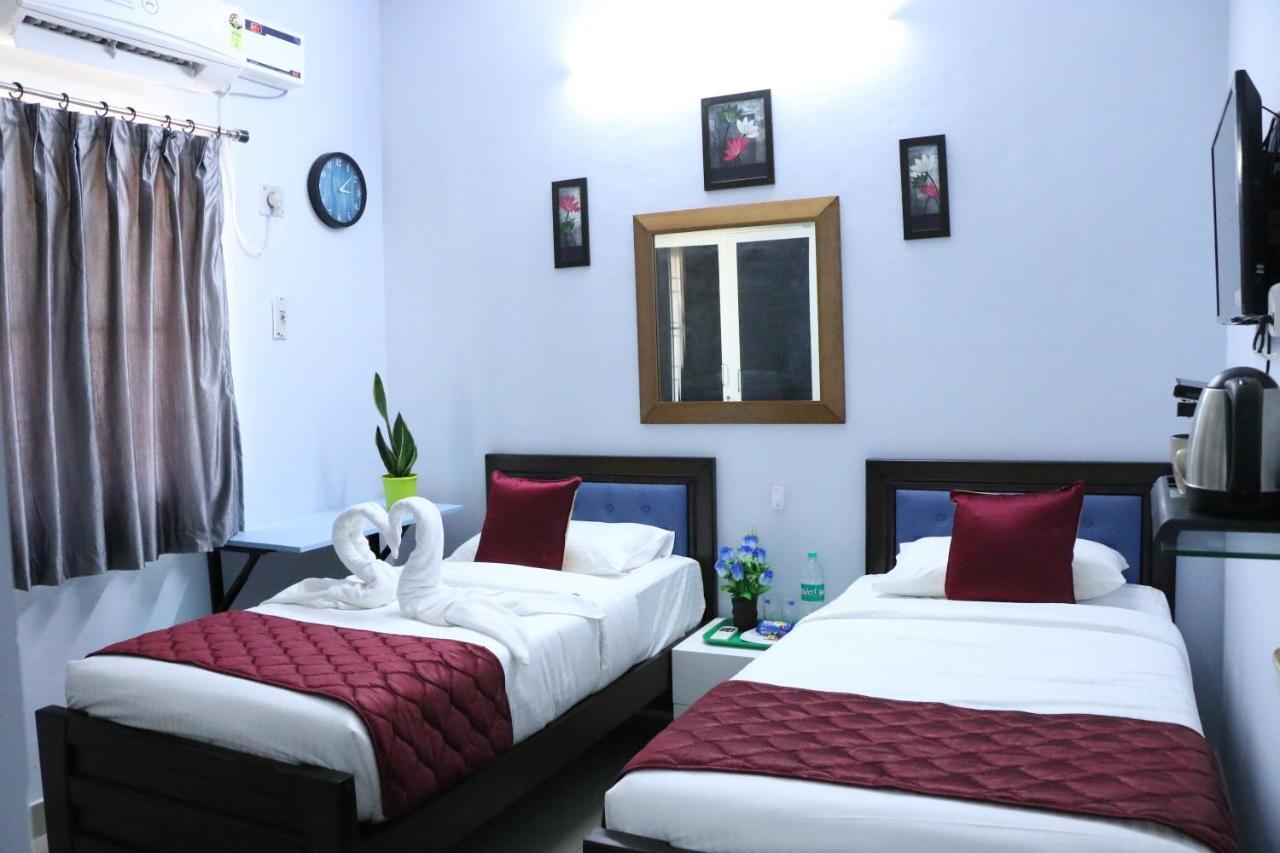 Hotel Nkc Airport Chennai Exteriör bild